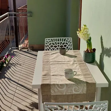 La Bougainville - Luxury Apartment Torbole Sul Garda